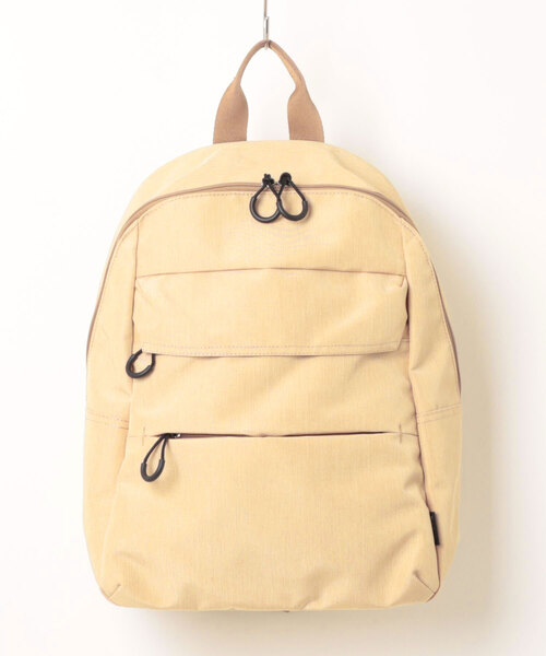 World Traveler(ワールドトラベラー)の「ワールドトラベラー エーヴィ リュックサック 17L 58923(ショルダーバッグ・レディース・ベージュ/ブラック/ネイビー・FREE)」の2枚目の写真