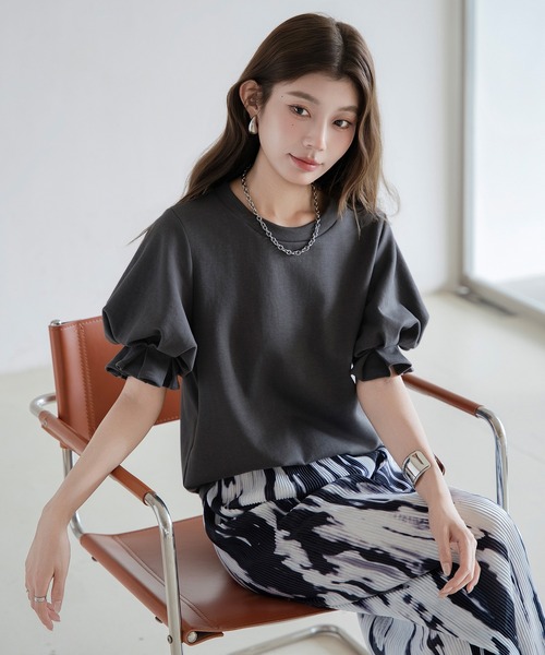 by LEGNA(バイレグナ)の「脱普通のTシャツパフタックタイプ(Tシャツ/カットソー・レディース・ホワイト/モカ/杢グレー/ブラック/チャコール・FREE)」の17枚目の写真