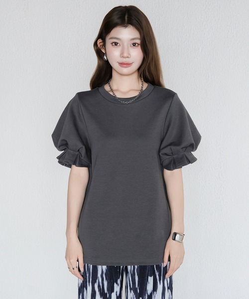 by LEGNA(バイレグナ)の「脱普通のTシャツパフタックタイプ(Tシャツ/カットソー・レディース・ホワイト/モカ/杢グレー/ブラック/チャコール・FREE)」の13枚目の写真