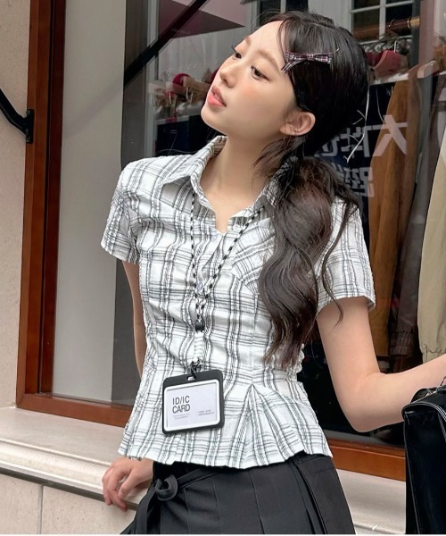 gossip!ロサンゼルス(ゴシップロサンゼルス)の「【Y2Kガーリー】 レトロチェックブラウス(Tシャツ/カットソー・レディース・ブルー/ブラック/チェック/ライトブルー・M)」の9枚目の写真