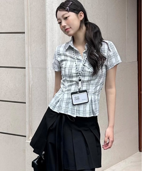 gossip!ロサンゼルス(ゴシップロサンゼルス)の「【Y2Kガーリー】 レトロチェックブラウス(Tシャツ/カットソー・レディース・ブルー/ブラック/チェック/ライトブルー・M)」の11枚目の写真