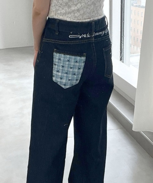 mul.(ムル)の「チェックリボンリブデニムパンツ(デニムパンツ・レディース・ブルー・FREE)」の5枚目の写真