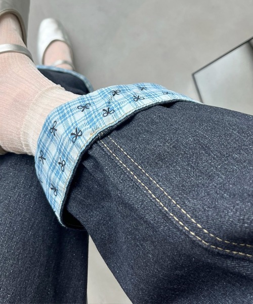 mul.(ムル)の「チェックリボンリブデニムパンツ(デニムパンツ・レディース・ブルー・FREE)」の8枚目の写真