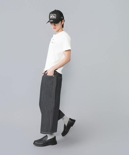 SPINNS(スピンズ)の「短丈ヘンリーネックTシャツ/ラインストーンワンポイントロゴ/テレコリブ素材(Tシャツ/カットソー・メンズ・ホワイト/ブラック/ピンク・ONESIZE)」の11枚目の写真