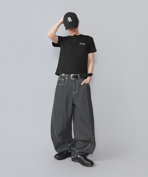 SPINNS(スピンズ)の「短丈ヘンリーネックTシャツ/ラインストーンワンポイントロゴ/テレコリブ素材(Tシャツ/カットソー・メンズ・ホワイト/ブラック/ピンク・ONESIZE)」の19枚目の写真