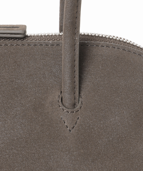 Spick & Span(スピックアンドスパン)の「《別注 / 》ADD CULUMN / アドカラム FIGRE BOSTON S NUBUCK*(ボストンバッグ・レディース・グレー・FREE)」の13枚目の写真