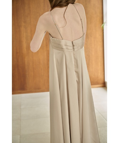 Estella.K(エステラケー)の「Isora Long Dress アシメトリータックドレープドレス(ドレス・レディース・ブルーグレー/ブラック/ベージュ・FREE)」の9枚目の写真