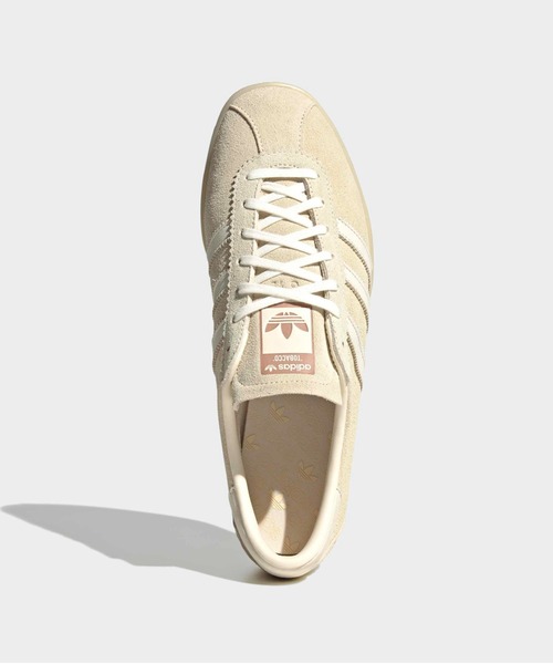 adidas（アディダス）の「adidas Originals(アディダスオリジナルス)TOBACCO ウォームバニラ/オフホワイト/オールモストイエロー [KJ4903]（スニーカー・レディース・アイボリー・23.5cm/22.5cm/24.5cm/23.0cm/25.0cm/24.0cm）」の2枚目の写真