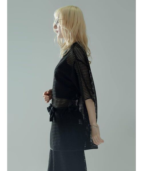 :ETHROF(イーサオブ)の「MESH RIBBON BLOUSE(シャツ/ブラウス・レディース・ブラック/ホワイト・MEDIUM)」の8枚目の写真