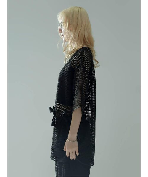 :ETHROF(イーサオブ)の「MESH RIBBON BLOUSE(シャツ/ブラウス・レディース・ブラック/ホワイト・MEDIUM)」の13枚目の写真