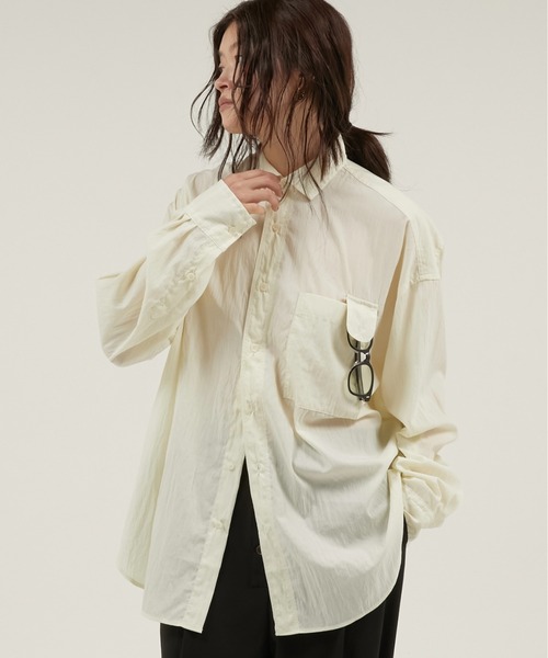 LA PEAU DE GEM(ラポドゥジェム)の「【LA PEAU DE GEM】micro collar shirt/マイクロカラーシャツ(シャツ/ブラウス・レディース・ブラック/アイボリー・FREE)」の3枚目の写真
