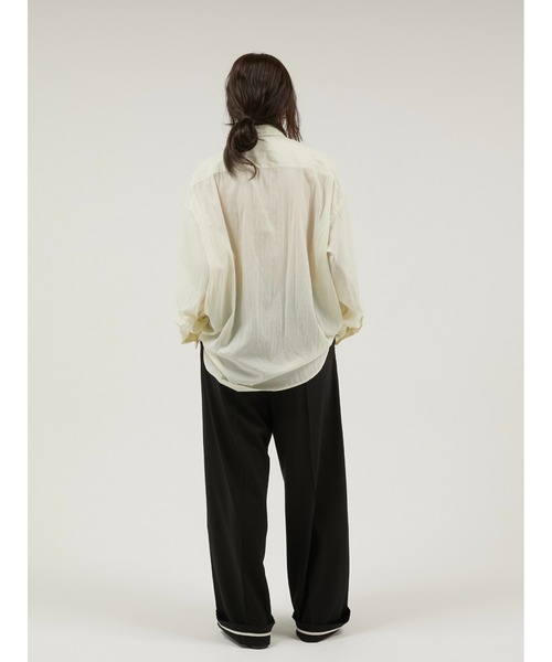 LA PEAU DE GEM(ラポドゥジェム)の「【LA PEAU DE GEM】micro collar shirt/マイクロカラーシャツ(シャツ/ブラウス・レディース・ブラック/アイボリー・FREE)」の9枚目の写真