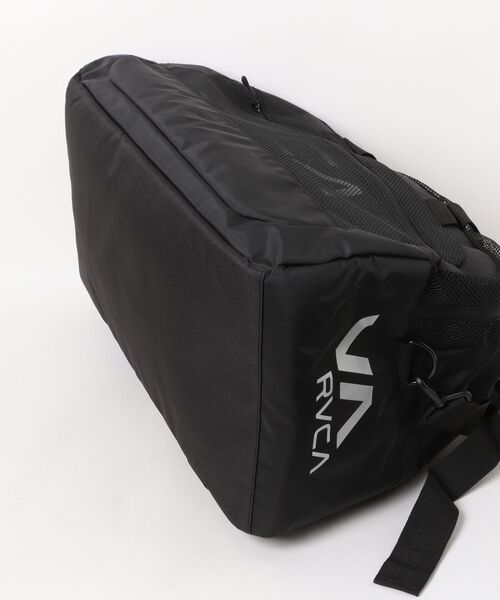 RVCA(ルーカ)の「RVCA メンズ VA GYM DUFFEL DUFFEL 【2026年秋冬モデル】(ボストンバッグ・メンズ・ブラック・FREE)」の3枚目の写真