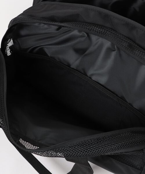 RVCA(ルーカ)の「RVCA メンズ VA GYM DUFFEL DUFFEL 【2026年秋冬モデル】(ボストンバッグ・メンズ・ブラック・FREE)」の5枚目の写真
