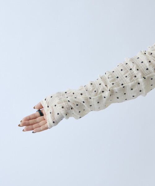 goocy(グーシー)の「ドットカーディガン(Tシャツ/カットソー・レディース・アイボリー/ブラック・FREE)」の5枚目の写真