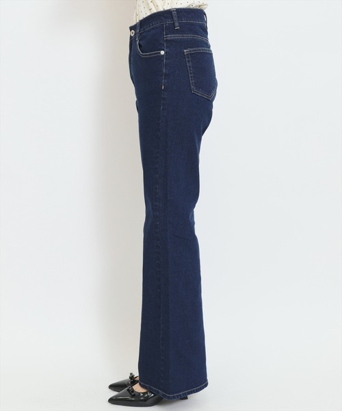 WILLSELECTION(ウィルセレクション)の「美脚ロゴ刺繍セミフレアデニムパンツ(デニムパンツ・レディース・ダークブルー/ネイビー・S/M)」の5枚目の写真