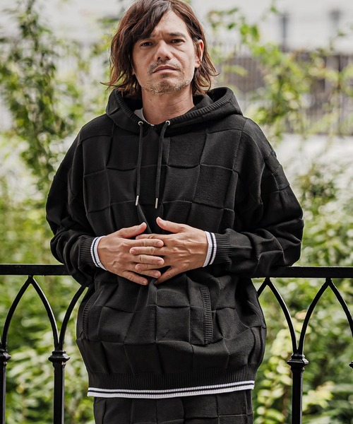 CAMBIO(カンビオ)の「mpa4213- Block Knit Hoodie ブロックニットパーカー(CMP-262-002)(パーカー・メンズ・ブラック/ブルー/グレイッシュベージュ・S/M/L)」の6枚目の写真