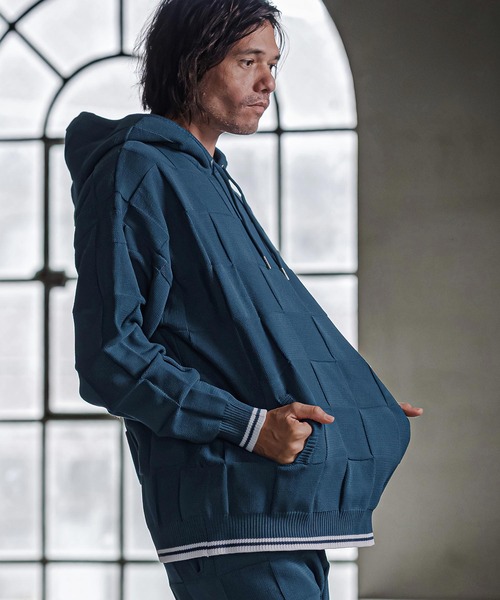 CAMBIO(カンビオ)の「mpa4213- Block Knit Hoodie ブロックニットパーカー(CMP-262-002)(パーカー・メンズ・ブラック/ブルー/グレイッシュベージュ・S/M/L)」の12枚目の写真