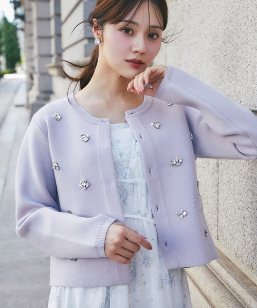 tocco closet(トッコ クローゼット)の「フロントビジュー装飾ニットジャケット(ニット/セーター・レディース・ブラック/グレー/アイボリー/モカ・M)」の3枚目の写真