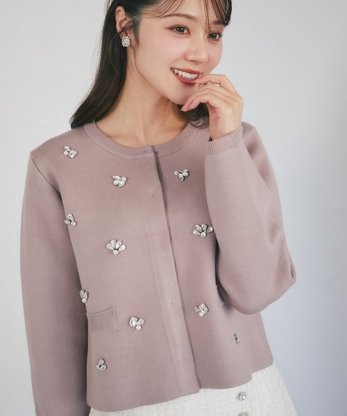 tocco closet(トッコ クローゼット)の「フロントビジュー装飾ニットジャケット(ニット/セーター・レディース・ブラック/グレー/アイボリー/モカ・M)」の4枚目の写真