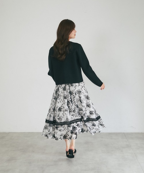 tocco closet(トッコ クローゼット)の「フロントビジュー装飾ニットジャケット(ニット/セーター・レディース・ブラック/グレー/アイボリー/モカ・M)」の15枚目の写真