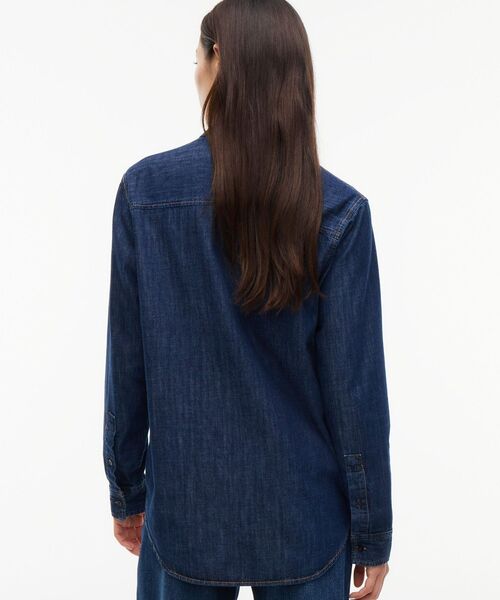TOMMY HILFIGER(トミーヒルフィガー)の「リラックスシャツ(シャツ/ブラウス・レディース・ブルー・SMALL/MEDIUM/X-SMALL)」の6枚目の写真