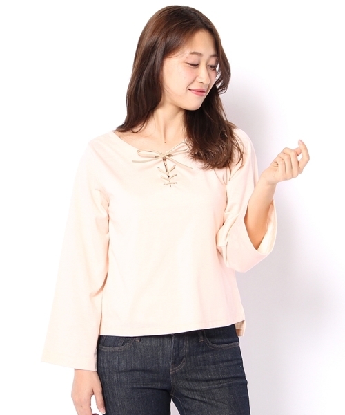 Chico（チコ）の「レースアップロングTシャツ（Tシャツ/カットソー・レディース・アイボリー/ライトグレー/モスグリーン/ピンクベージュ・FREE）」の4枚目の写真