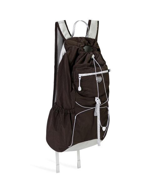 FENNEC(フェネック)の「AIRY POCKET BACKPACK - BROWN(バックパック/リュック・レディース・その他・FREE)」の3枚目の写真