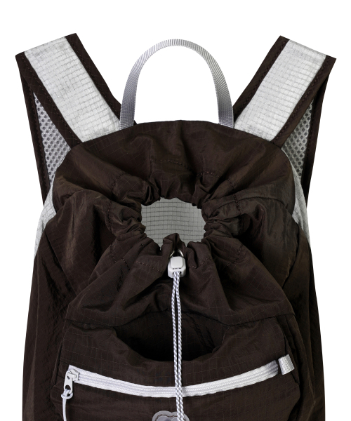 FENNEC(フェネック)の「AIRY POCKET BACKPACK - BROWN(バックパック/リュック・レディース・その他・FREE)」の8枚目の写真