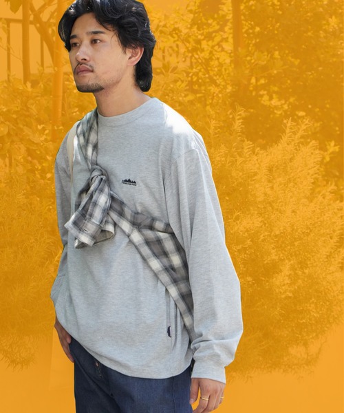 THOUSAND MILE(サウザンドマイル)の「THOUSAND MILE/サウザンドマイル LONG SLEEVE T-SHIRT 吸汗速乾 毛玉防止 抗菌防臭 刺繍ロゴ ロンT ベーシック カジュアル ユニセックス アウトドア 2026秋冬 秋服(Tシャツ/カットソー・メンズ・ホワイト/ブラック/グレー・M/L/XL/XS)」の1枚目の写真