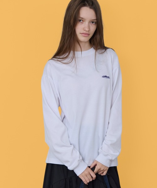 THOUSAND MILE(サウザンドマイル)の「THOUSAND MILE/サウザンドマイル LONG SLEEVE T-SHIRT 吸汗速乾 毛玉防止 抗菌防臭 刺繍ロゴ ロンT ベーシック カジュアル ユニセックス アウトドア 2026秋冬 秋服(Tシャツ/カットソー・メンズ・ホワイト/ブラック/グレー・M/L/XL/XS)」の2枚目の写真