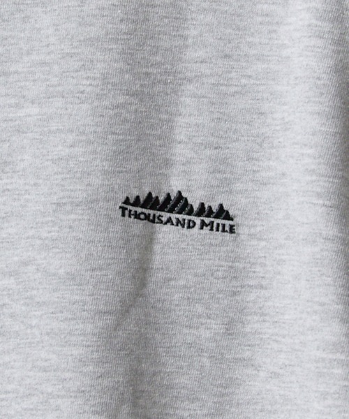 THOUSAND MILE(サウザンドマイル)の「THOUSAND MILE/サウザンドマイル LONG SLEEVE T-SHIRT 吸汗速乾 毛玉防止 抗菌防臭 刺繍ロゴ ロンT ベーシック カジュアル ユニセックス アウトドア 2026秋冬 秋服(Tシャツ/カットソー・メンズ・ホワイト/ブラック/グレー・M/L/XL/XS)」の7枚目の写真