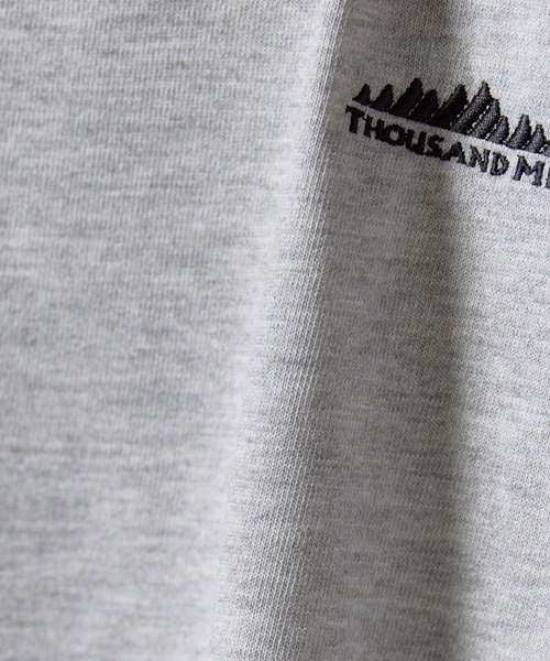 THOUSAND MILE(サウザンドマイル)の「THOUSAND MILE/サウザンドマイル LONG SLEEVE T-SHIRT 吸汗速乾 毛玉防止 抗菌防臭 刺繍ロゴ ロンT ベーシック カジュアル ユニセックス アウトドア 2026秋冬 秋服(Tシャツ/カットソー・メンズ・ホワイト/ブラック/グレー・M/L/XL/XS)」の4枚目の写真