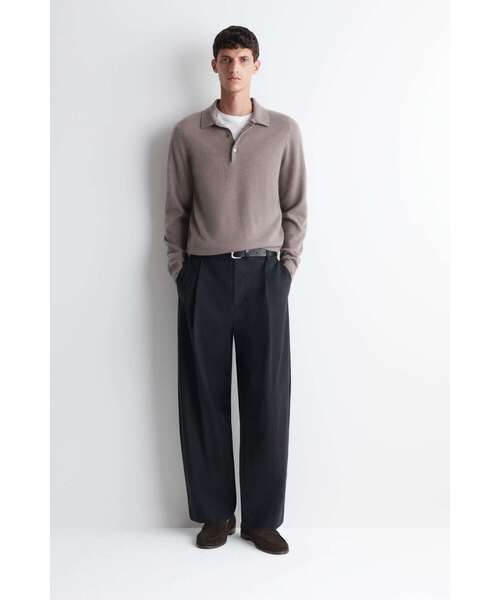 COS(コス)の「カシミヤポロセーター(ポロシャツ・メンズ・グレー系その他/ストーン・S/M/L/XS/XL)」の12枚目の写真