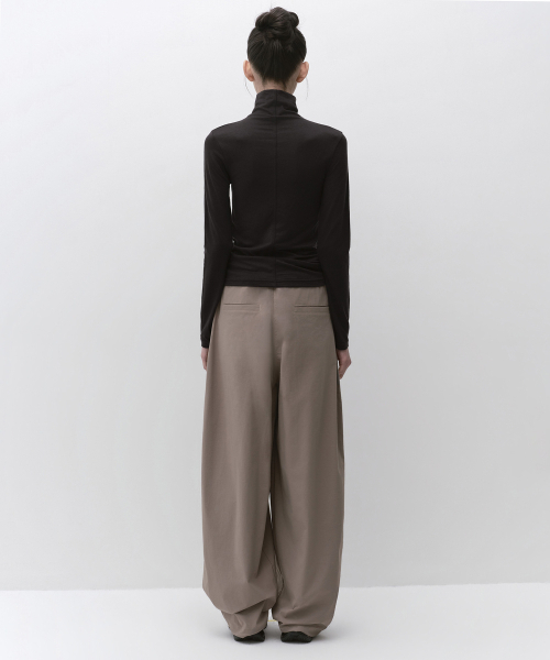 MUSINSA STANDARD WOMAN（ムシンサスタンダードウーマン）の「ウィメンズバルーンパラシュートパンツ[トープ]（スウェットパンツ・レディース・その他・24/28/26/30）」の5枚目の写真