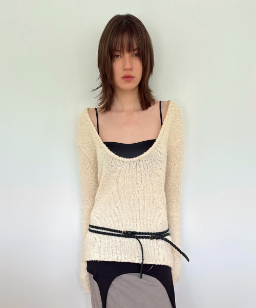 DIAGONAL(ダイアゴナル)の「U NECK BASIC KNIT (ivory)(ニット/セーター・レディース・その他・FREE)」の1枚目の写真