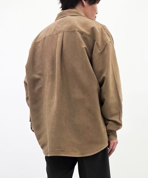 CRAFT STANDARD BOUTIQUE(クラフトスタンダードブティック)の「スウェードライクシャツ(シャツ/ブラウス・メンズ・グレイッシュベージュ/モカ・L/M)」の5枚目の写真