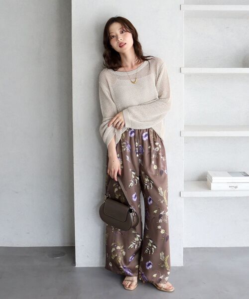 le.coeur blanc(ルクールブラン)の「《WEB限定》フラワープリントツイルパンツ(その他パンツ・レディース・ブラウン・38)」の11枚目の写真