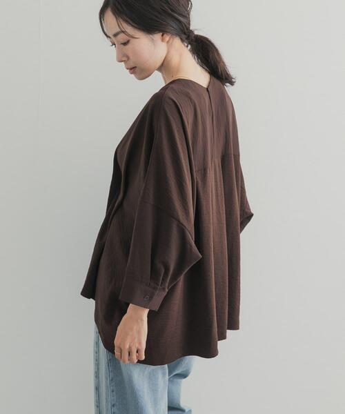 URBAN RESEARCH DOORS(アーバンリサーチドアーズ)の「ウエストタックドルマンブラウス(シャツ/ブラウス・レディース・ホワイト系その他/ブラウン・FREE)」の11枚目の写真