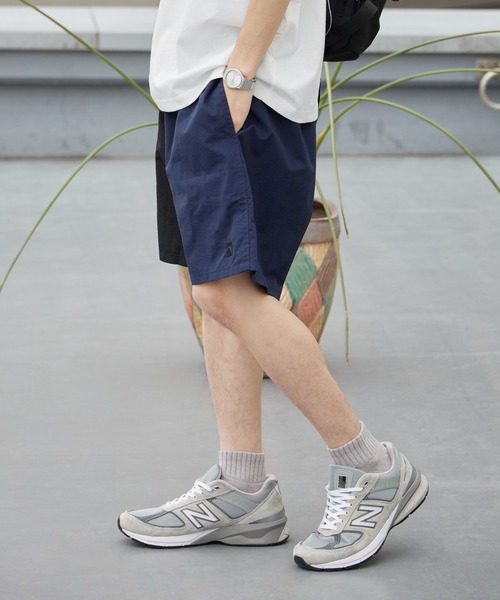 POLeR(ポーラー)の「POLeR/ポーラー NYLON WIDE STUFF SHORTS 6inch ナイロンワイドスタッフショーツ 秋 秋服 2026年秋冬(その他パンツ・メンズ・ネイビー・XL)」の4枚目の写真
