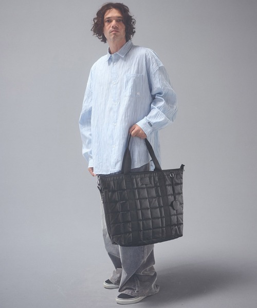 ADAM PATEK(アダムパテック)の「mko13955-w-r leather quilting BIG tote キルティングトートバッグ(AP2629017)(トートバッグ・メンズ・ブラック・FREE)」の6枚目の写真