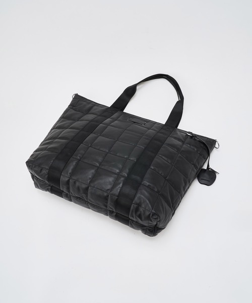 ADAM PATEK(アダムパテック)の「mko13955-w-r leather quilting BIG tote キルティングトートバッグ(AP2629017)(トートバッグ・メンズ・ブラック・FREE)」の8枚目の写真
