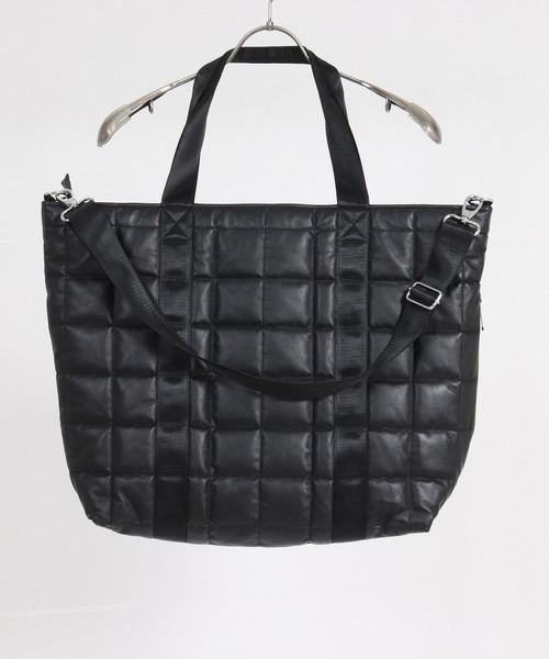 ADAM PATEK(アダムパテック)の「mko13955-w-r leather quilting BIG tote キルティングトートバッグ(AP2629017)(トートバッグ・メンズ・ブラック・FREE)」の10枚目の写真