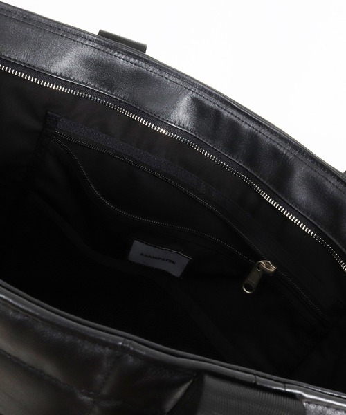 ADAM PATEK(アダムパテック)の「mko13955-w-r leather quilting BIG tote キルティングトートバッグ(AP2629017)(トートバッグ・メンズ・ブラック・FREE)」の18枚目の写真