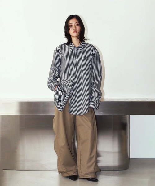 CONZ(コンズ)の「label over shirt(unisex)(シャツ/ブラウス・レディース・ブラック/ブルー・FREE)」の17枚目の写真