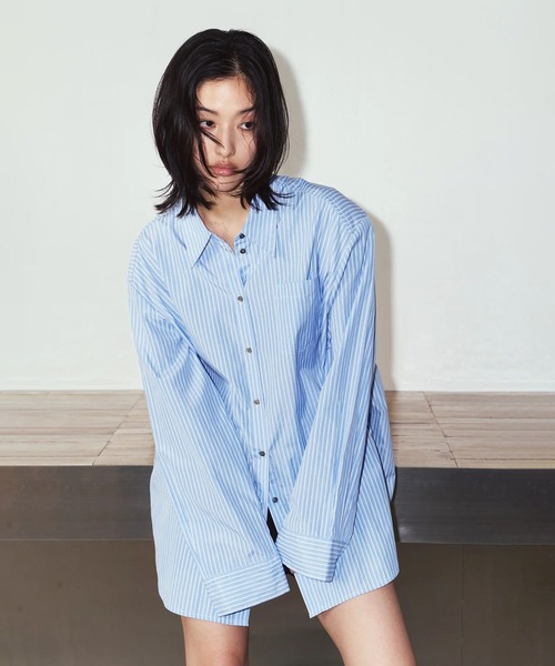CONZ(コンズ)の「label over shirt(unisex)(シャツ/ブラウス・レディース・ブラック/ブルー・FREE)」の13枚目の写真