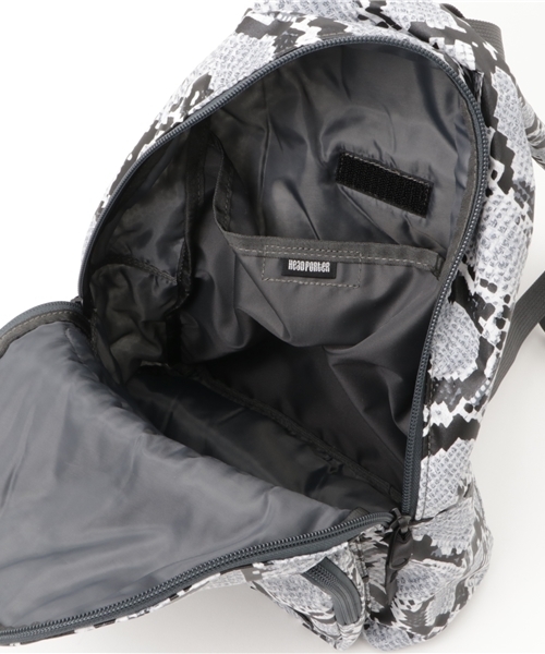 HEAD PORTER(ヘッドポーター)の「PYTHON/DAY PACK (S)(バックパック/リュック・メンズ・アニマル・ONE SIZE)」の6枚目の写真