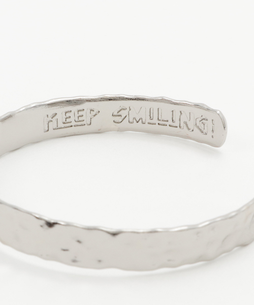 チャイハネ（チャイハネ）の「【チャイハネ】ニッコリメタルバングル（バングル/リストバンド・レディース・シルバー/ゴールド・FREE）」の4枚目の写真