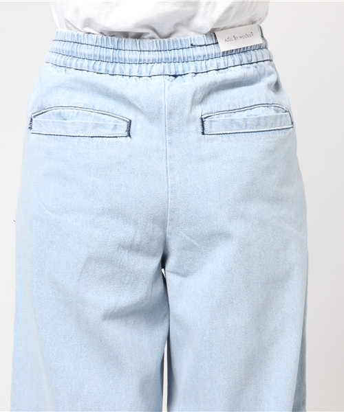 AZUL by moussy（アズールバイマウジー）の「ライトオンスワイドデニムパンツⅡ（デニムパンツ・レディース・ライトブルー・MEDIUM/SMALL/LARGE）」の8枚目の写真