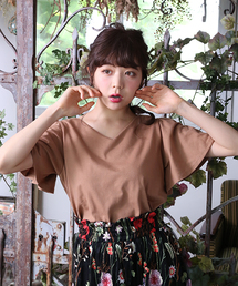 フレアスリーブTシャツ